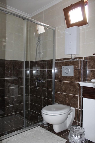 فلل للبيع الانيا - فيلا مستقلة مع مسبح خاص -في كارجي جاك 