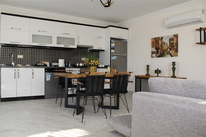 فلل للبيع الانيا - فيلا مستقلة مع مسبح خاص -في كارجي جاك 