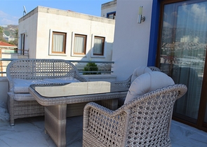 فلل للبيع الانيا - فيلا مستقلة مع مسبح خاص -في كارجي جاك 