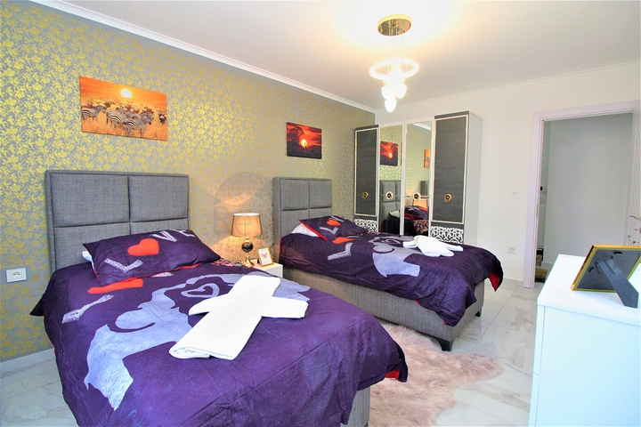 شقق للبيع في محمودلار - مجمع سكني جديد - شقة 2 غرفة وصالة -مفروشة 