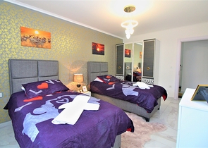 شقق للبيع في محمودلار - مجمع سكني جديد - شقة 2 غرفة وصالة -مفروشة 