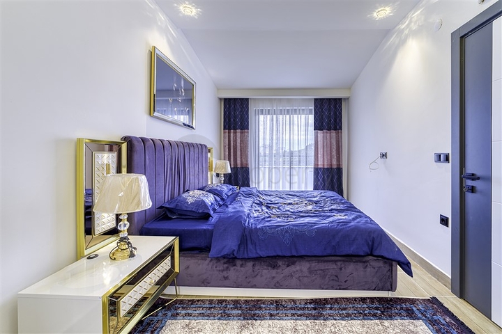 شقق بالتقسيط في  محمودلار - مجمع قيد الانشاء -مناسب للاستثمار .