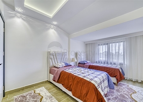 شقق بالتقسيط في  محمودلار - مجمع قيد الانشاء -مناسب للاستثمار .