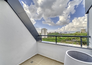 شقق بالتقسيط في  محمودلار - مجمع قيد الانشاء -مناسب للاستثمار .