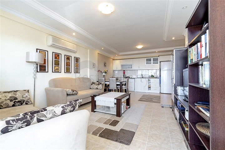 عقارات في جكجلي - 2 غرفة وصالة -ضمن مجمع فاخر . 