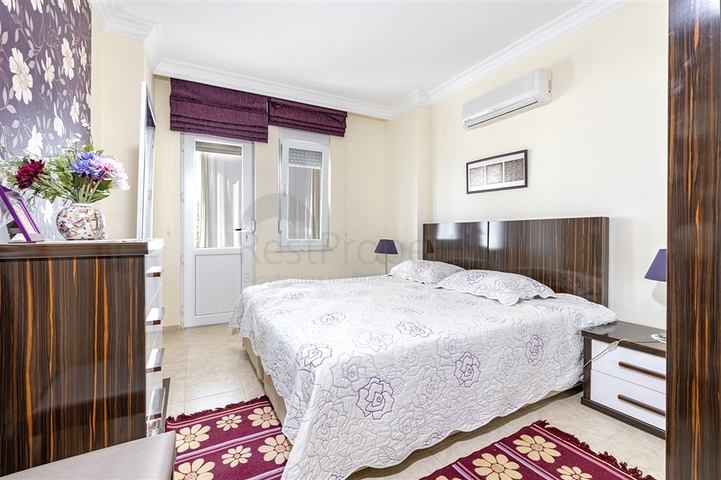 عقارات في جكجلي - 2 غرفة وصالة -ضمن مجمع فاخر . 