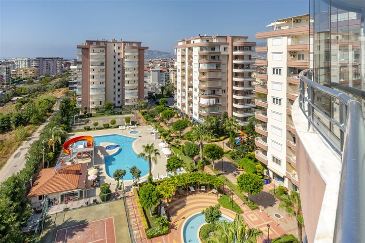 عقارات في جكجلي - 2 غرفة وصالة -ضمن مجمع فاخر . 