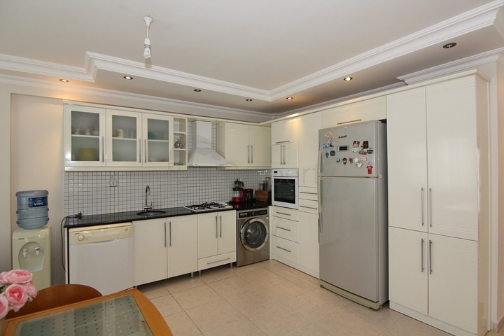 شقق للبيع في جكجلي - 2 غرفة وصالة -مفروشة -ضمن مجمع عائلي -جكجلي / الانيا 