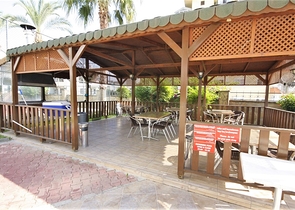 شقق للبيع في جكجلي - 2 غرفة وصالة -مفروشة -ضمن مجمع عائلي -جكجلي / الانيا 