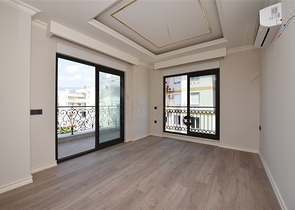 شقق على البحر في الانيا - مجمع بخدمات 5 نجوم - شقة 2 غرفة وصالة -مركز الانيا 