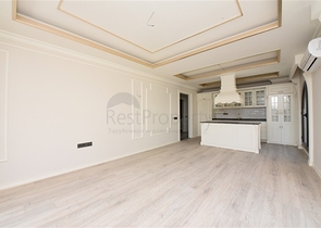 شقق على البحر في الانيا - مجمع بخدمات 5 نجوم - شقة 2 غرفة وصالة -مركز الانيا 