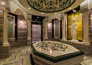 شقق على البحر في الانيا - مجمع بخدمات 5 نجوم - شقة 2 غرفة وصالة -مركز الانيا 