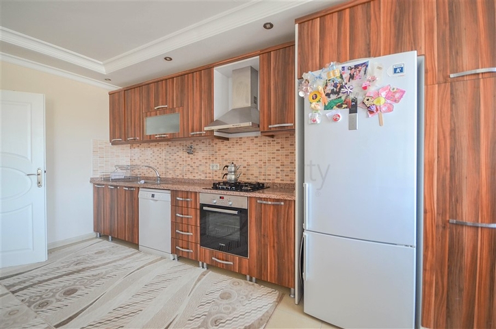 شقق اطلالة بحر في الانيا - تصميم 2 غرفة وصالة -في محمودلار 