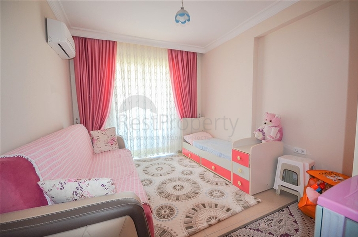 شقق اطلالة بحر في الانيا - تصميم 2 غرفة وصالة -في محمودلار 