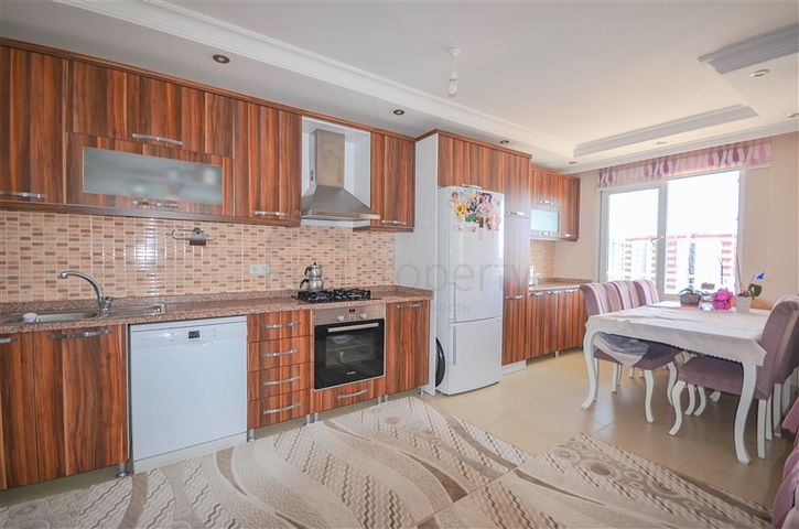 شقق اطلالة بحر في الانيا - تصميم 2 غرفة وصالة -في محمودلار 