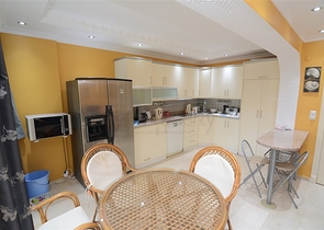 شقق للبيع في الانيا - تصميم 2 غرفة وصالة -مفروشة -في محمودلار / الانيا 