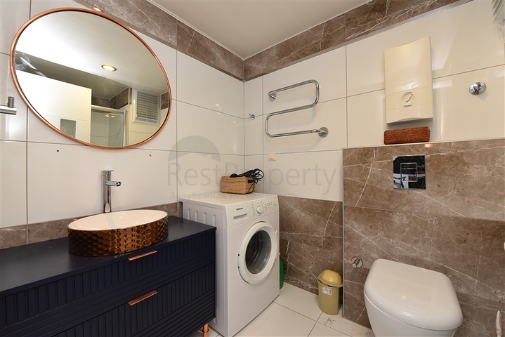 شقق اطلالة بحر في جكجلي - تصميم غرفة وصالة -مجمع 5 نجوم -الانيا 