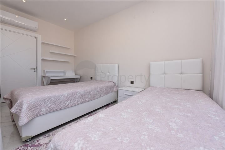 شقة مريحة 2 + 1 في وسط ألانيا 