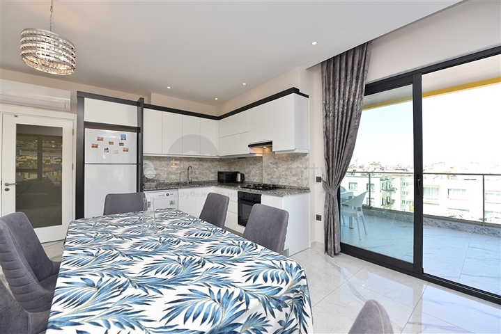 شقة مريحة 2 + 1 في وسط ألانيا 