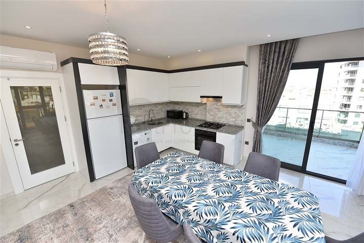 شقة مريحة 2 + 1 في وسط ألانيا 