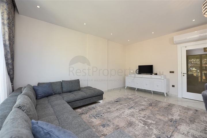 شقة مريحة 2 + 1 في وسط ألانيا 