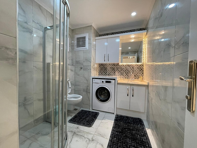 شقة جديدة للبيع في محمودلار - تصميم غرفتين وصالة -مفروشة -في محمودلار / الانيا 