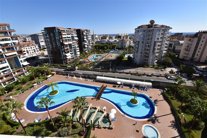 استديو للبيع في الانيا - ضمن مجمع فاخر - خلف مول الانيوم -جيكجلي / الانيا 