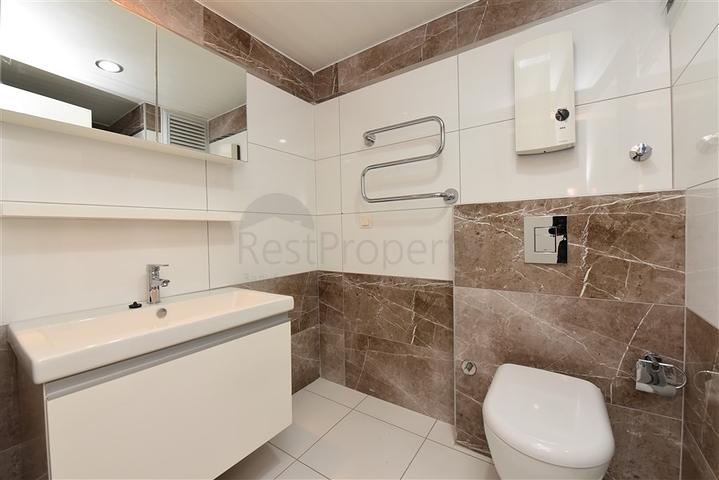 استديو للبيع في الانيا - ضمن مجمع فاخر - خلف مول الانيوم -جيكجلي / الانيا 