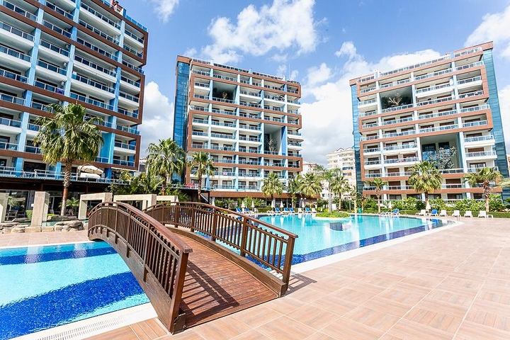 استديو للبيع في الانيا - ضمن مجمع فاخر - خلف مول الانيوم -جيكجلي / الانيا 