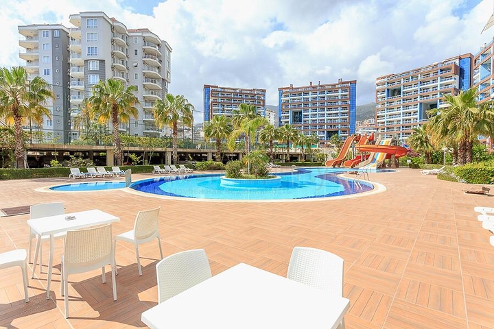 استديو للبيع في الانيا - ضمن مجمع فاخر - خلف مول الانيوم -جيكجلي / الانيا 