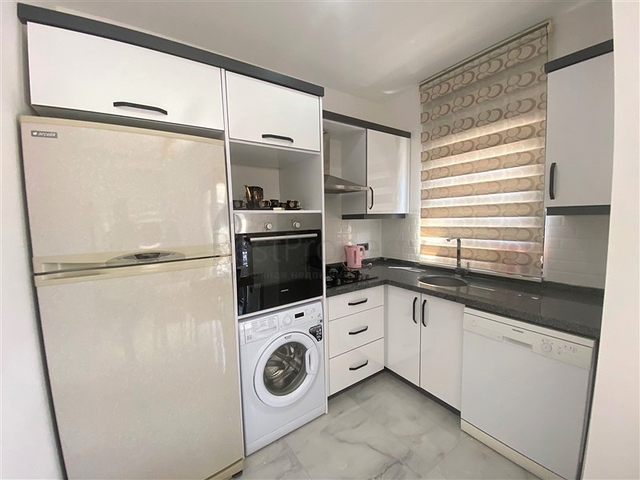 شقق للبيع في الانيا - غرفة وصالة -مجمع سكني جديد -في محمودلار / الانيا 