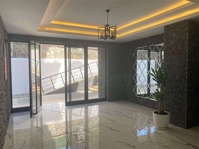 شقق للبيع في الانيا - غرفة وصالة -مجمع سكني جديد -في محمودلار / الانيا 