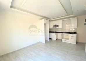 عقارات في الانيا - شقة جديدة من تصميم 1+1 - في مركز الانيا 