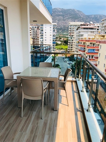 شقق فاخرة في الانيا - مجمع بخدمات 5 نجوم -قريب من البحر -في محمودلار / الانيا 