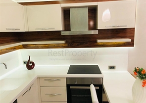 شقق فاخرة في الانيا - مجمع بخدمات 5 نجوم -قريب من البحر -في محمودلار / الانيا 