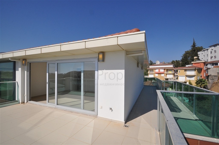 شقة واسعة للبيع في الانيا - تصميم 3 غرف وصالة -دوبلكس -في كارجيجاك / الانيا 