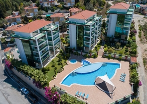 شقة واسعة للبيع في الانيا - تصميم 3 غرف وصالة -دوبلكس -في كارجيجاك / الانيا 