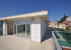 شقة واسعة للبيع في الانيا - تصميم 3 غرف وصالة -دوبلكس -في كارجيجاك / الانيا 