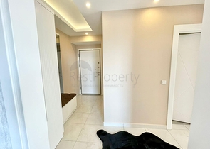 اطلالة بحرفي الانيا -شقة انيقة -تصميم 1+1 - في محمودلار / الانيا  