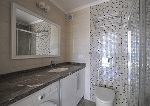 شقة في منطقة هادئة - غرفتين وصالة -ضمن مجمع انيق -كارجيجاك / الانيا