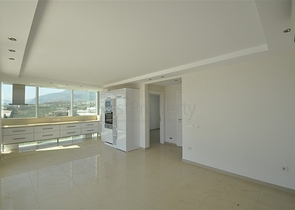 شقة في منطقة هادئة - غرفتين وصالة -ضمن مجمع انيق -كارجيجاك / الانيا