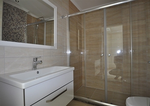 شقة في منطقة هادئة - غرفتين وصالة -ضمن مجمع انيق -كارجيجاك / الانيا