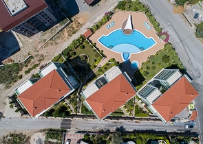 شقة في منطقة هادئة - غرفتين وصالة -ضمن مجمع انيق -كارجيجاك / الانيا