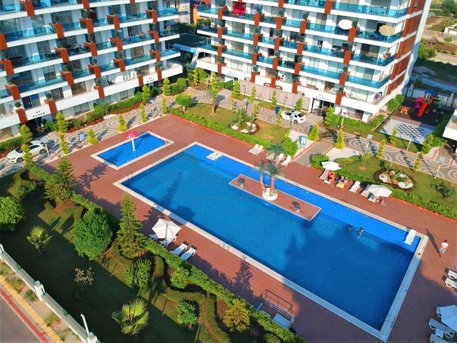 شقة مطبخ منفصل في الانيا - غرفتين وصالة -ضمن مجمع فاخر -كاستل / الانيا 