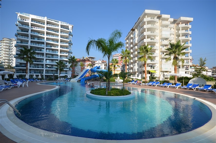 شقق في جيكجلي - ضمن مجمع فاخر -شقة غرفة وصالة -في الانيا 