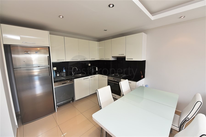 شقق في جيكجلي - ضمن مجمع فاخر -شقة غرفة وصالة -في الانيا 