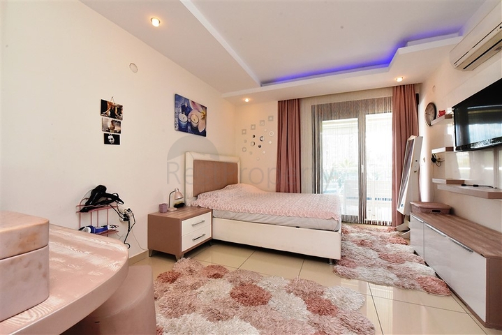 شقق فاخرة في الانيا - تصميم 2 غرفة وصالة -ضمن مجمع انيق خلف مول الانيوم - جيكجلي / الانيا 