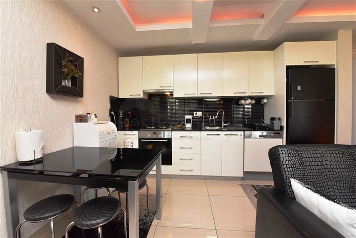 شقق فاخرة في الانيا - تصميم 2 غرفة وصالة -ضمن مجمع انيق خلف مول الانيوم - جيكجلي / الانيا 