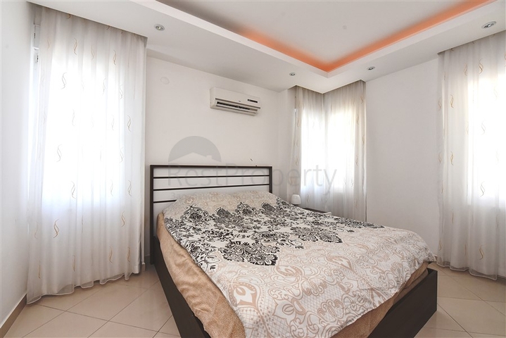 شقة بغرفة نوم واحدة في منطقة أوبا للإيجار 