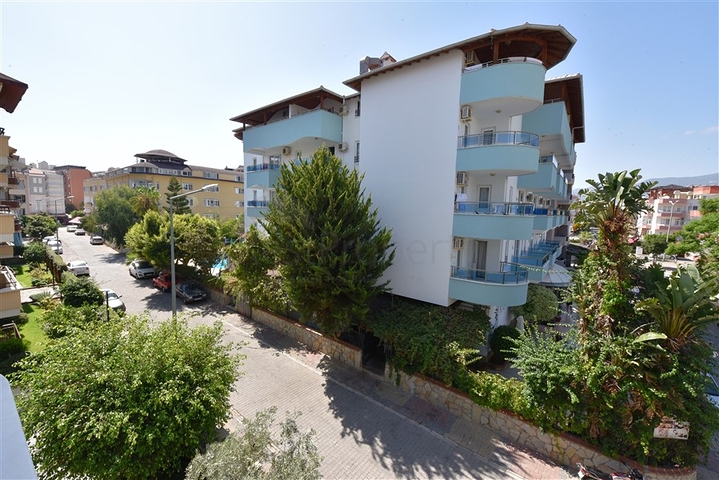 شقة بغرفة نوم واحدة في منطقة أوبا للإيجار 